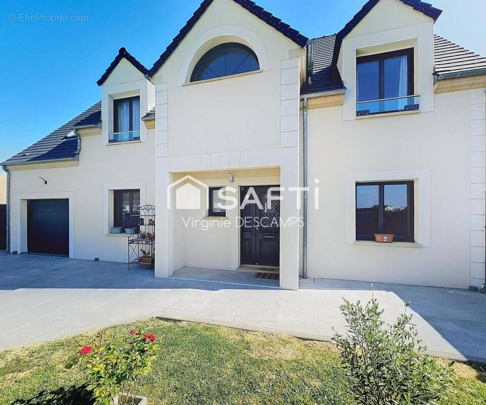 Photo 1 - Maison à LURAY