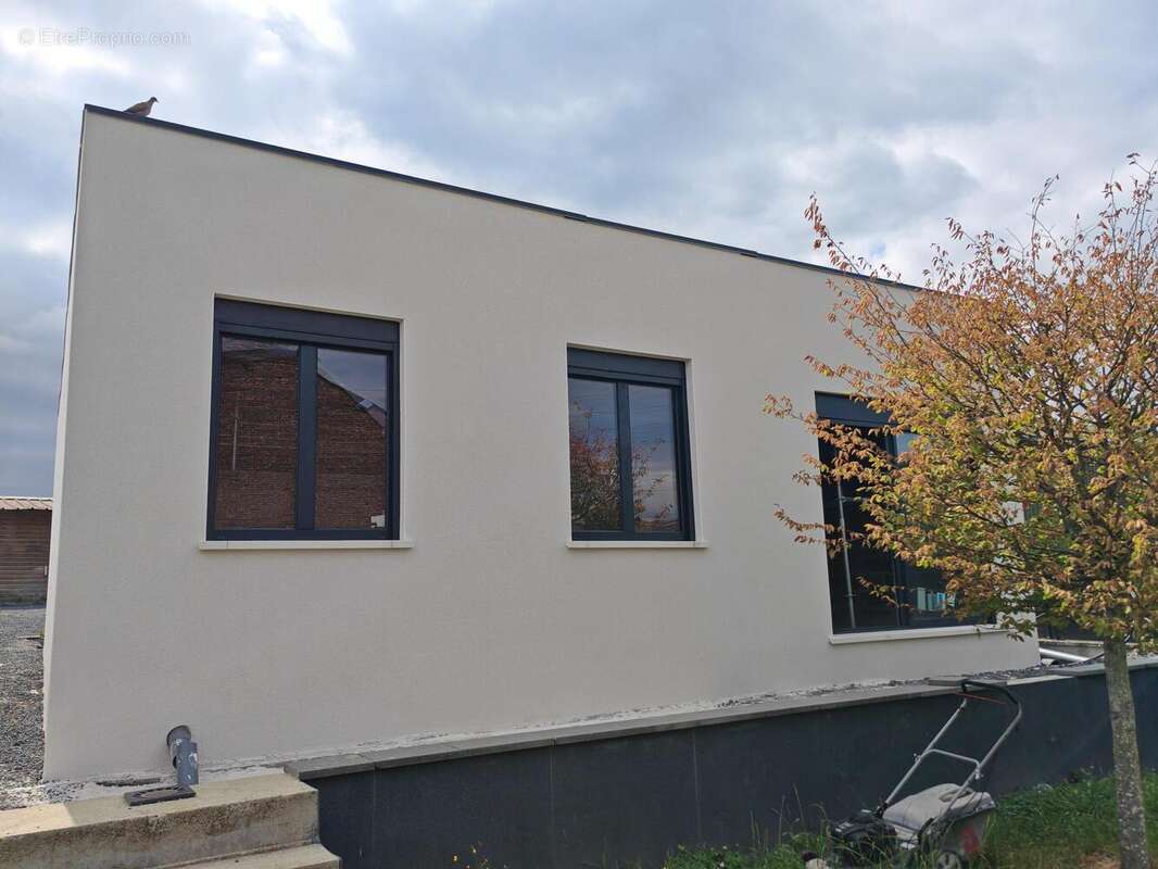 Photo 3 - Maison à POIX-DU-NORD