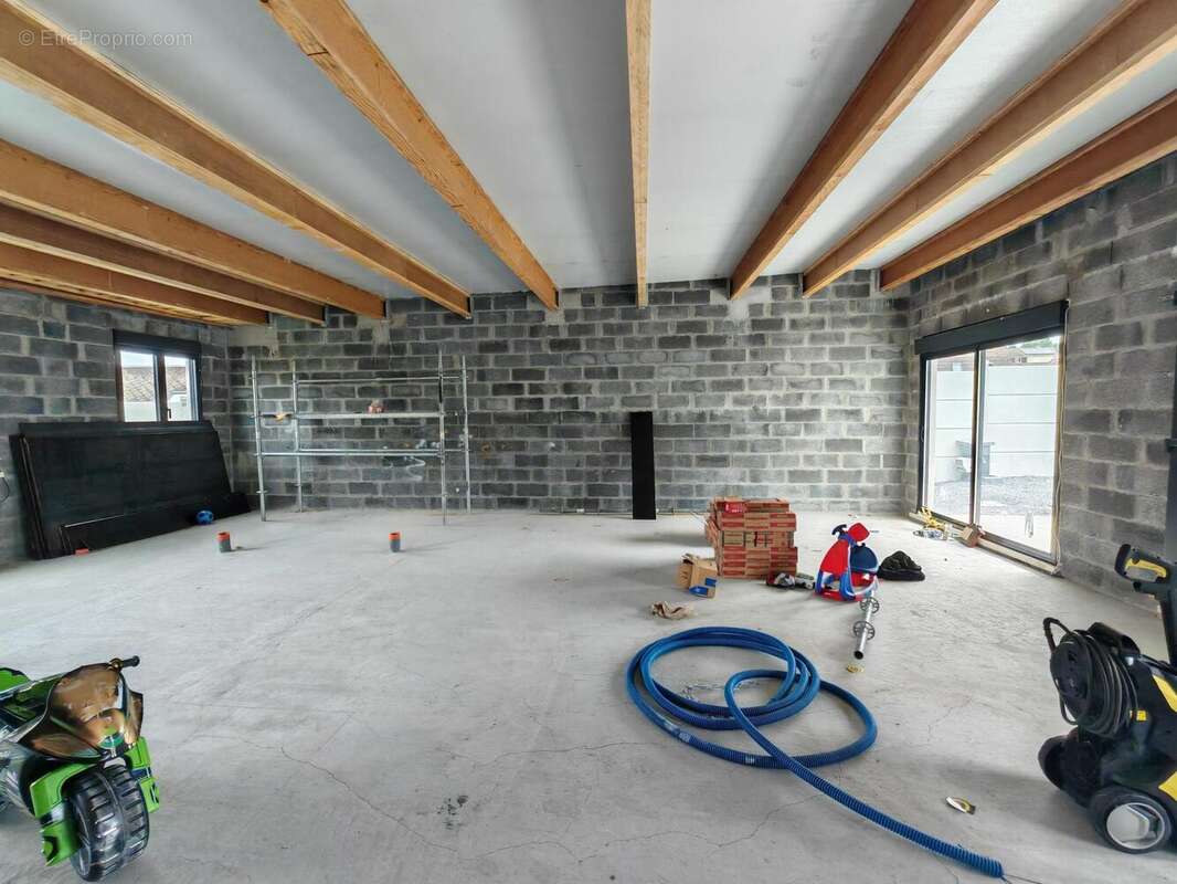 Photo 6 - Maison à POIX-DU-NORD