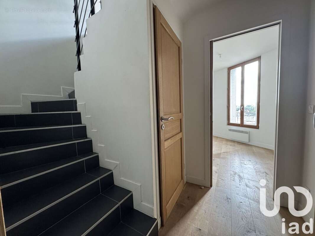 Photo 2 - Appartement à SAINT-MAUR-DES-FOSSES