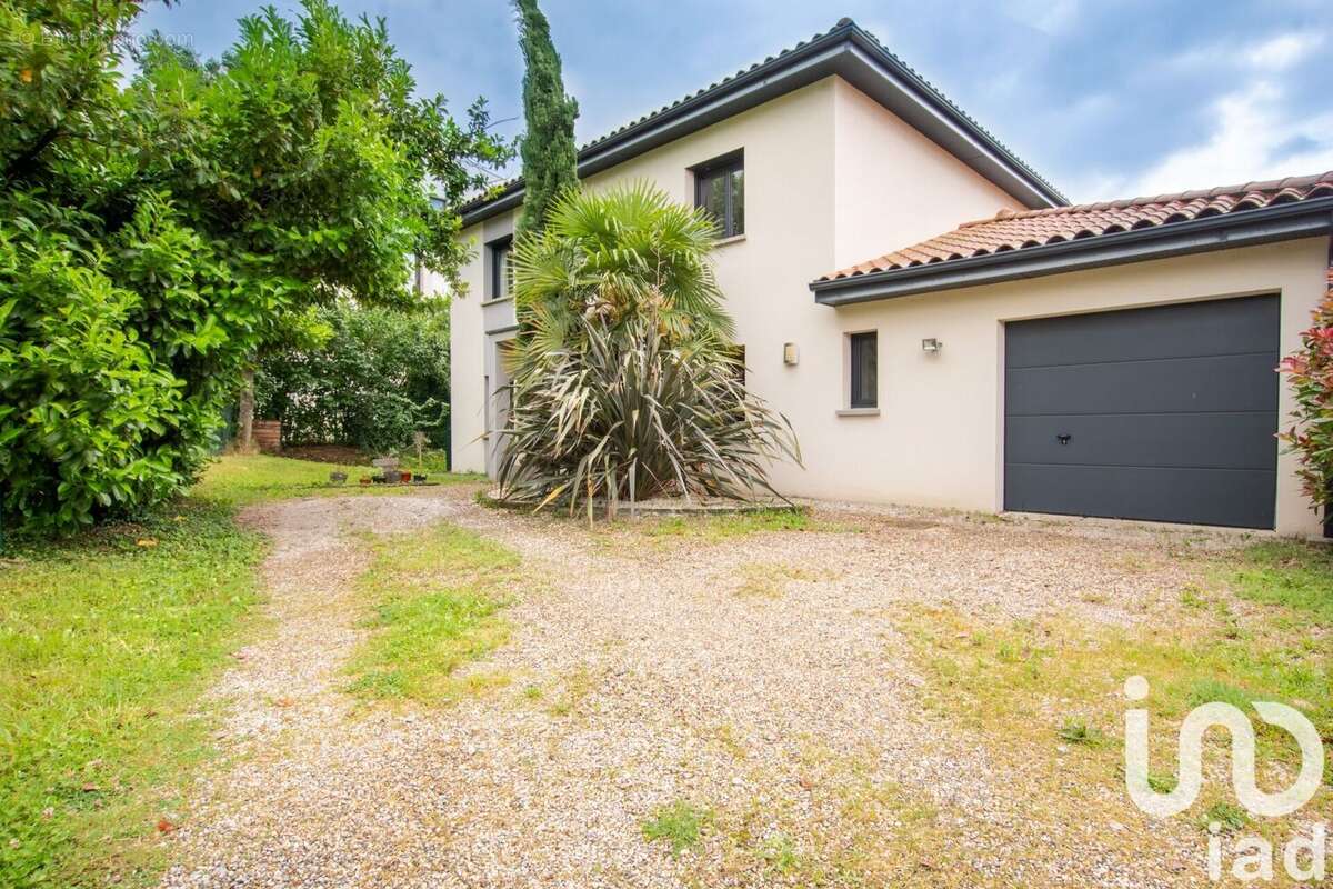 Photo 2 - Maison à LYON-5E