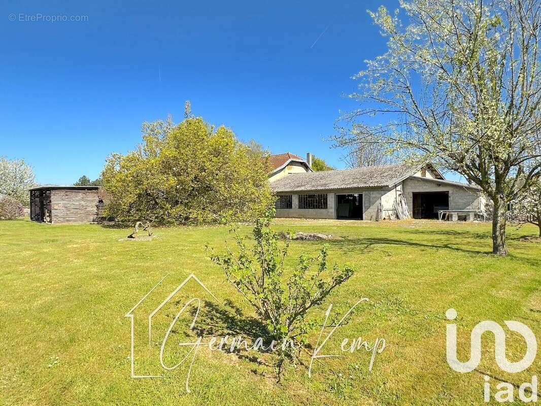 Photo 2 - Maison à LA BATIE-MONTGASCON