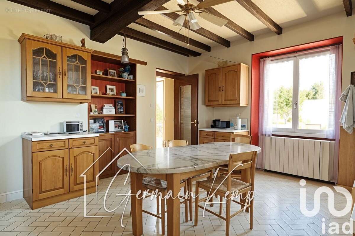 Photo 4 - Maison à LA BATIE-MONTGASCON