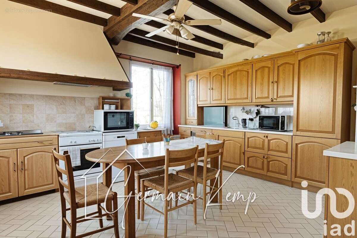 Photo 5 - Maison à LA BATIE-MONTGASCON