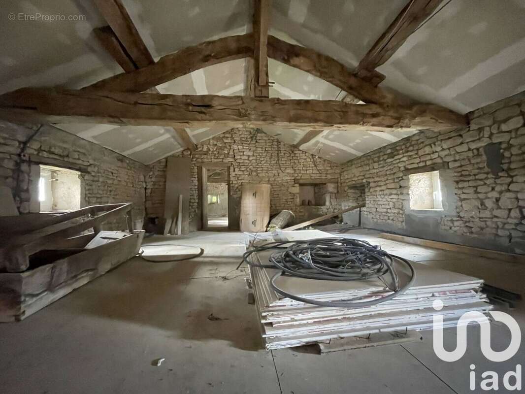 Photo 9 - Maison à LONDIGNY