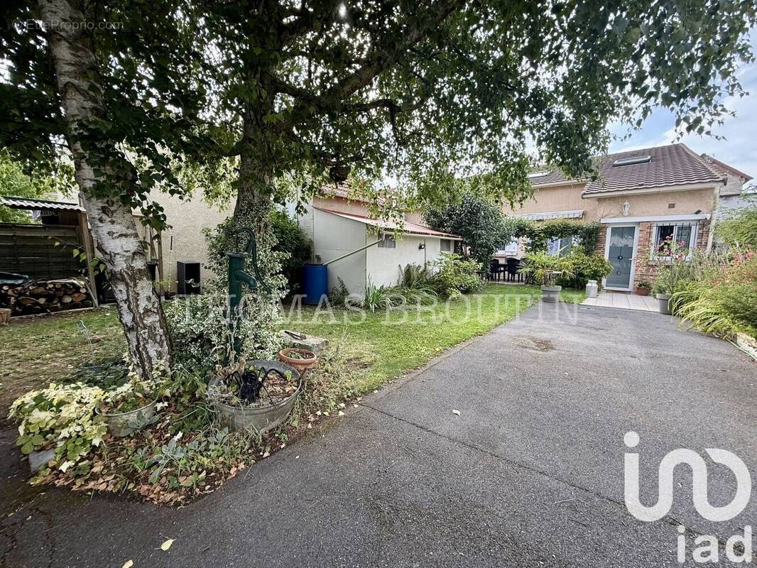 Photo 1 - Maison à ERMONT