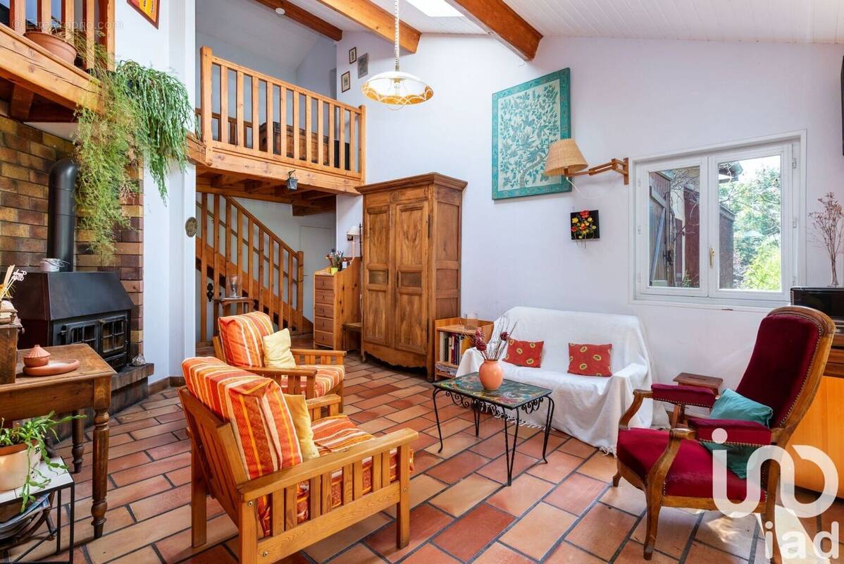 Photo 1 - Maison à FRANCHEVILLE