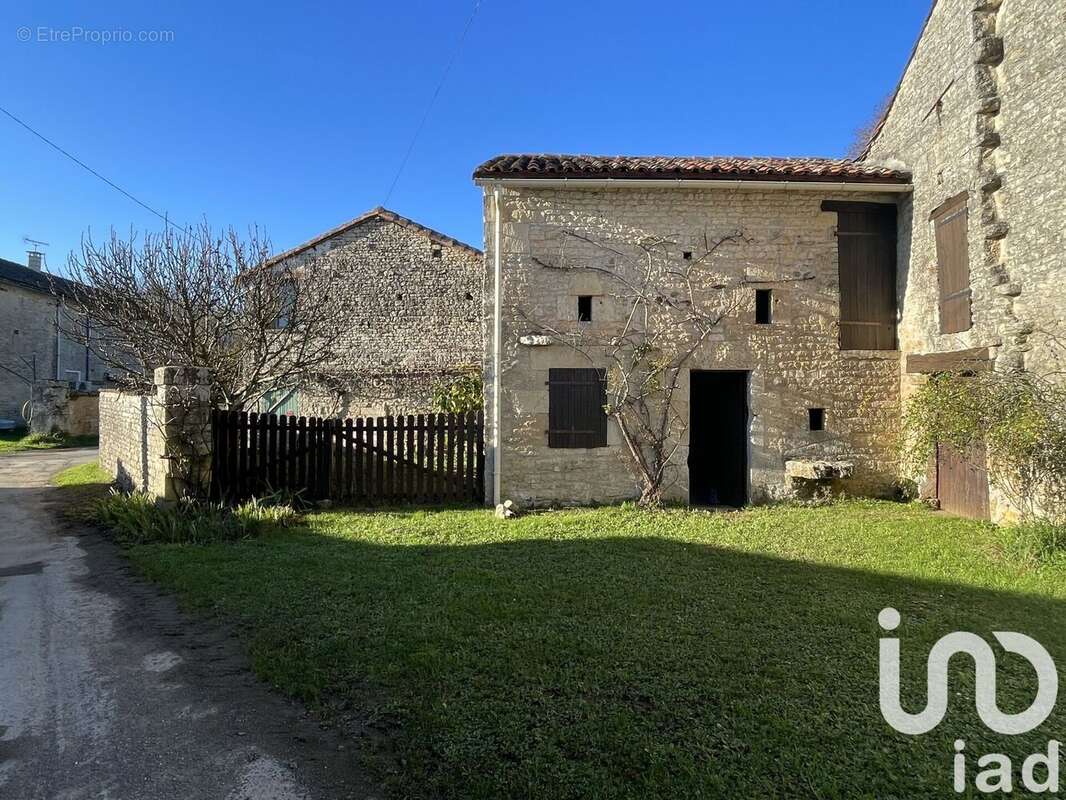 Photo 4 - Maison à LORIGNE