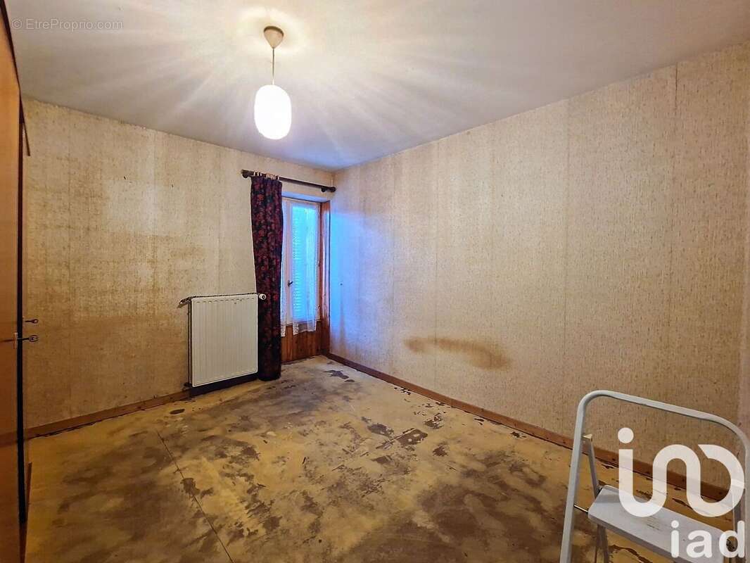 Photo 8 - Maison à BEAULIEU-SUR-LAYON