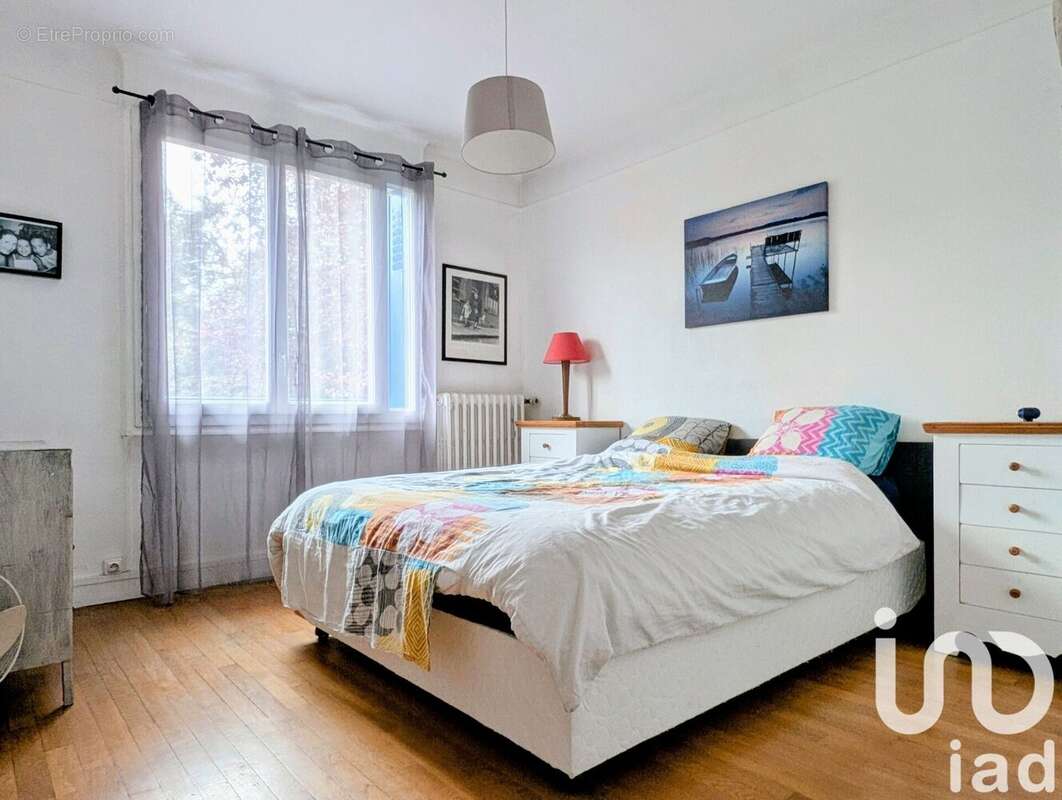 Photo 9 - Maison à VIGNEUX-SUR-SEINE