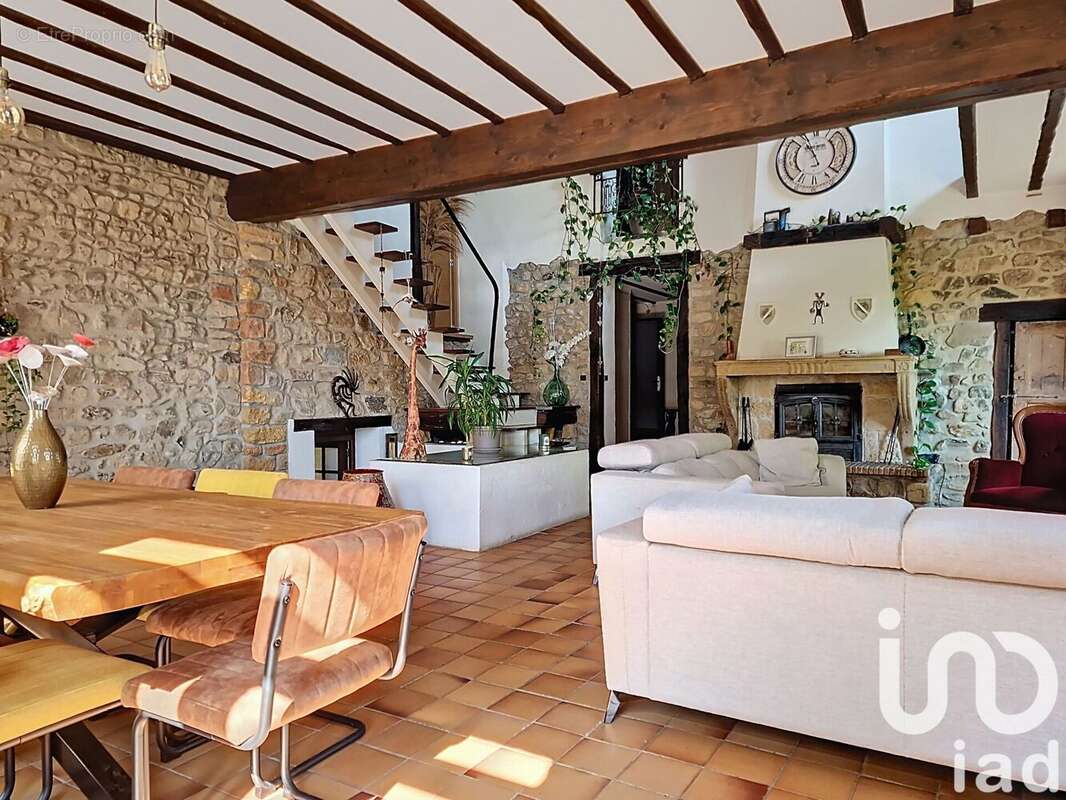 Photo 5 - Maison à SAINT-CLEMENT-SUR-VALSONNE