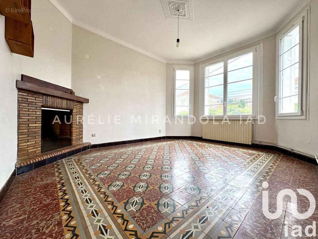 Photo 3 - Maison à TOULON