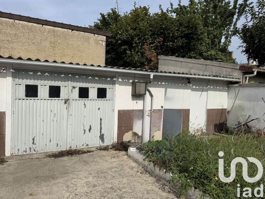 Photo 5 - Appartement à LE BLANC-MESNIL