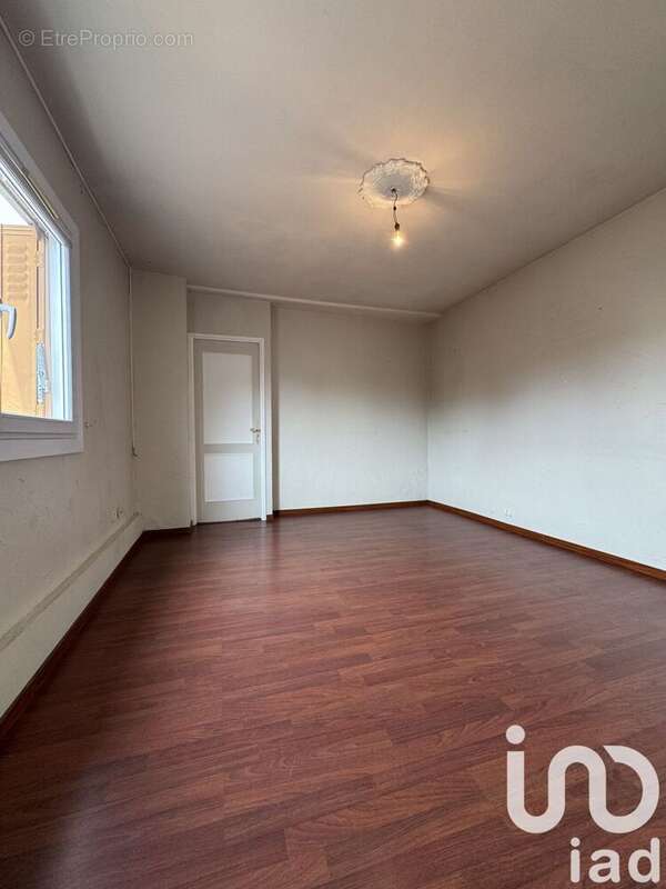 Photo 8 - Appartement à LE BLANC-MESNIL