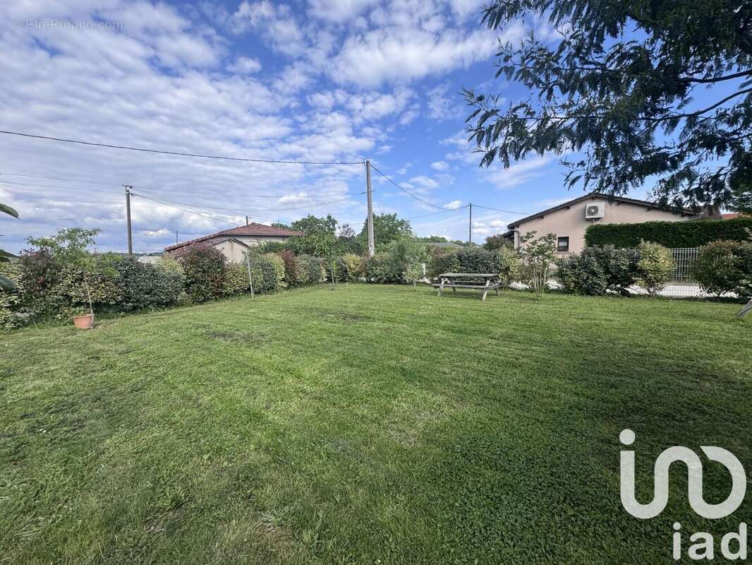 Photo 2 - Maison à BRESSOLS