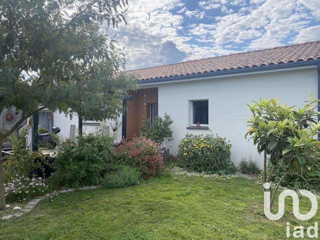 Photo 7 - Maison à BRESSOLS