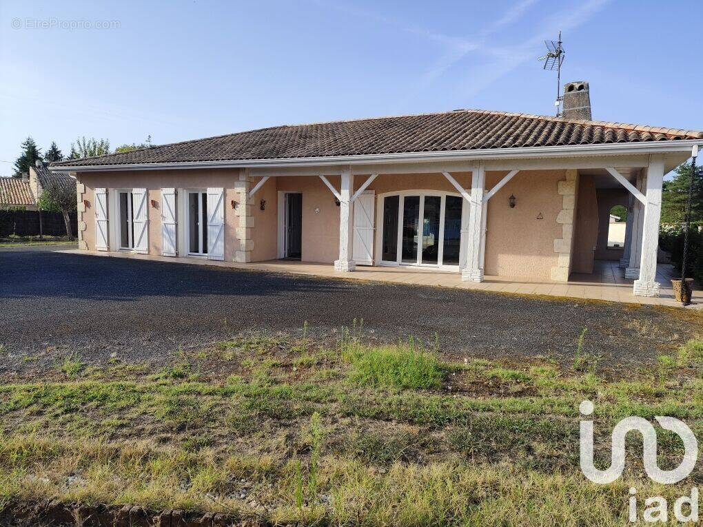 Photo 1 - Maison à SAINT-LAURENT-MEDOC