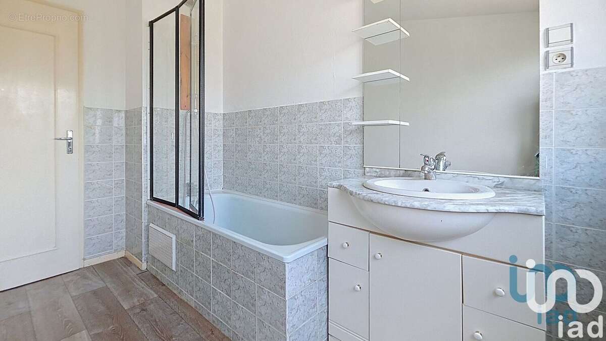 Photo 7 - Maison à ROMILLY-SUR-SEINE