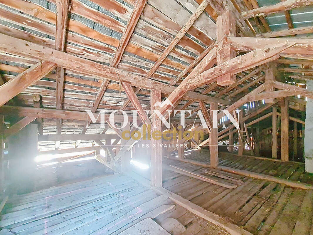 Maison à SAINT-JEAN-DE-BELLEVILLE