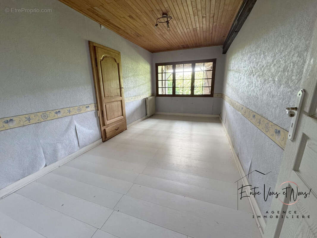 CHAMBRE 3 - Maison à BAZAS