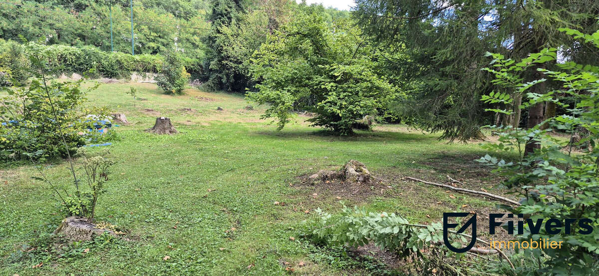 Terrain à SOUPPES-SUR-LOING