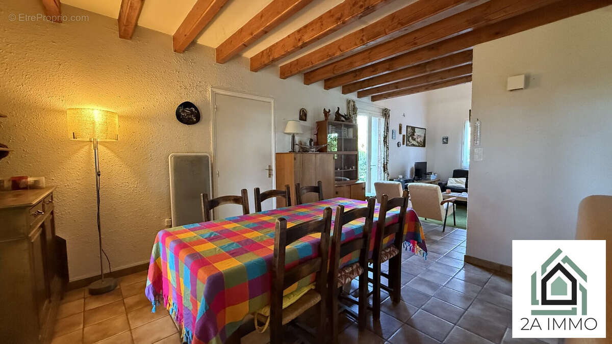 Maison à CONDAT-EN-COMBRAILLE