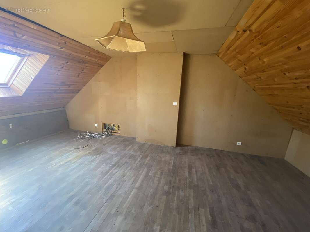 Maison à INZINZAC-LOCHRIST