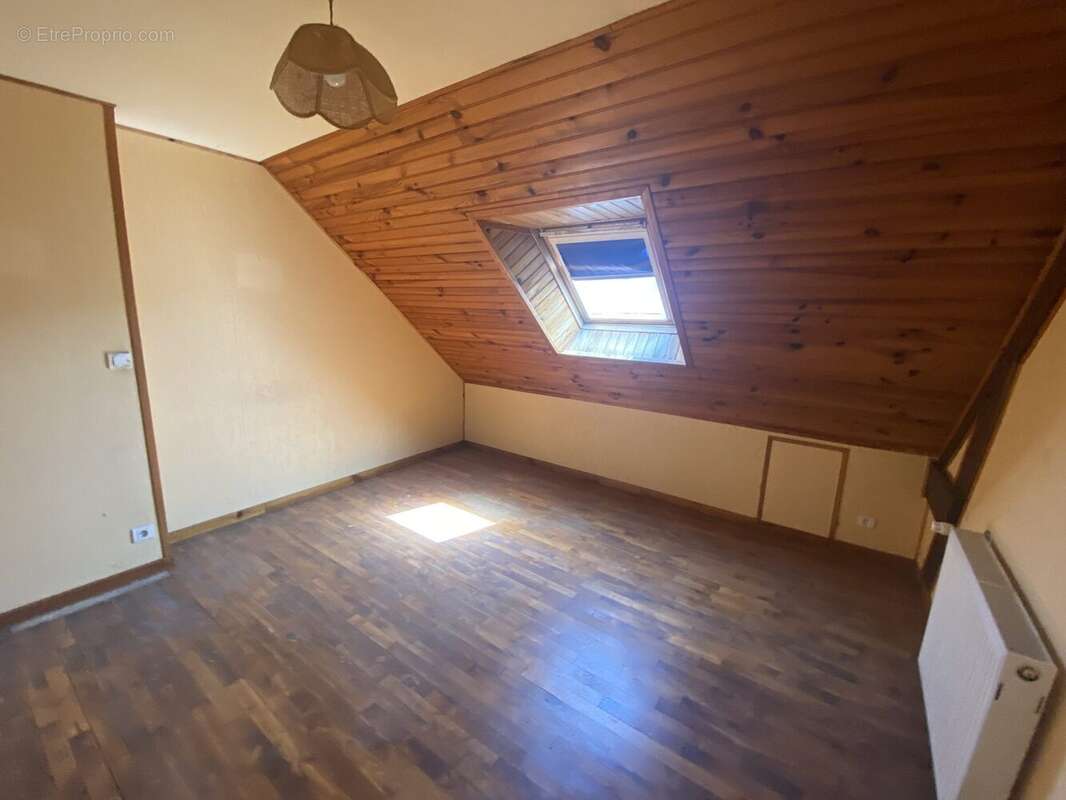 Maison à INZINZAC-LOCHRIST