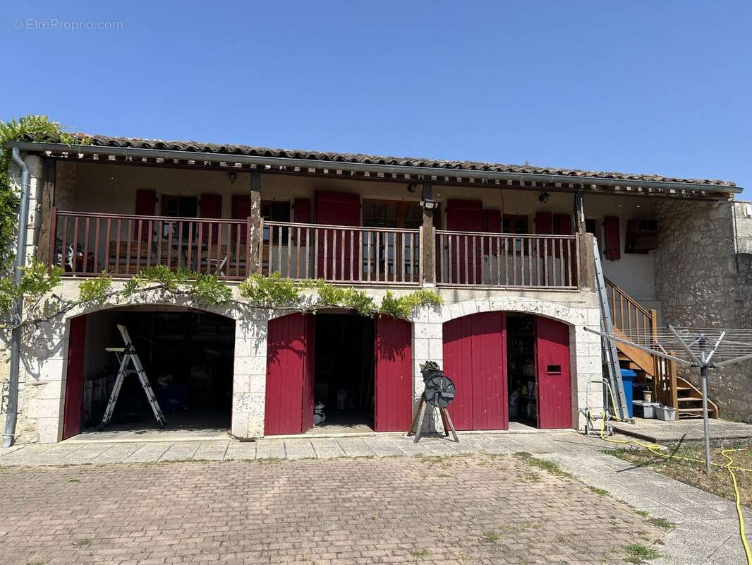 Maison à BOURG-DE-VISA