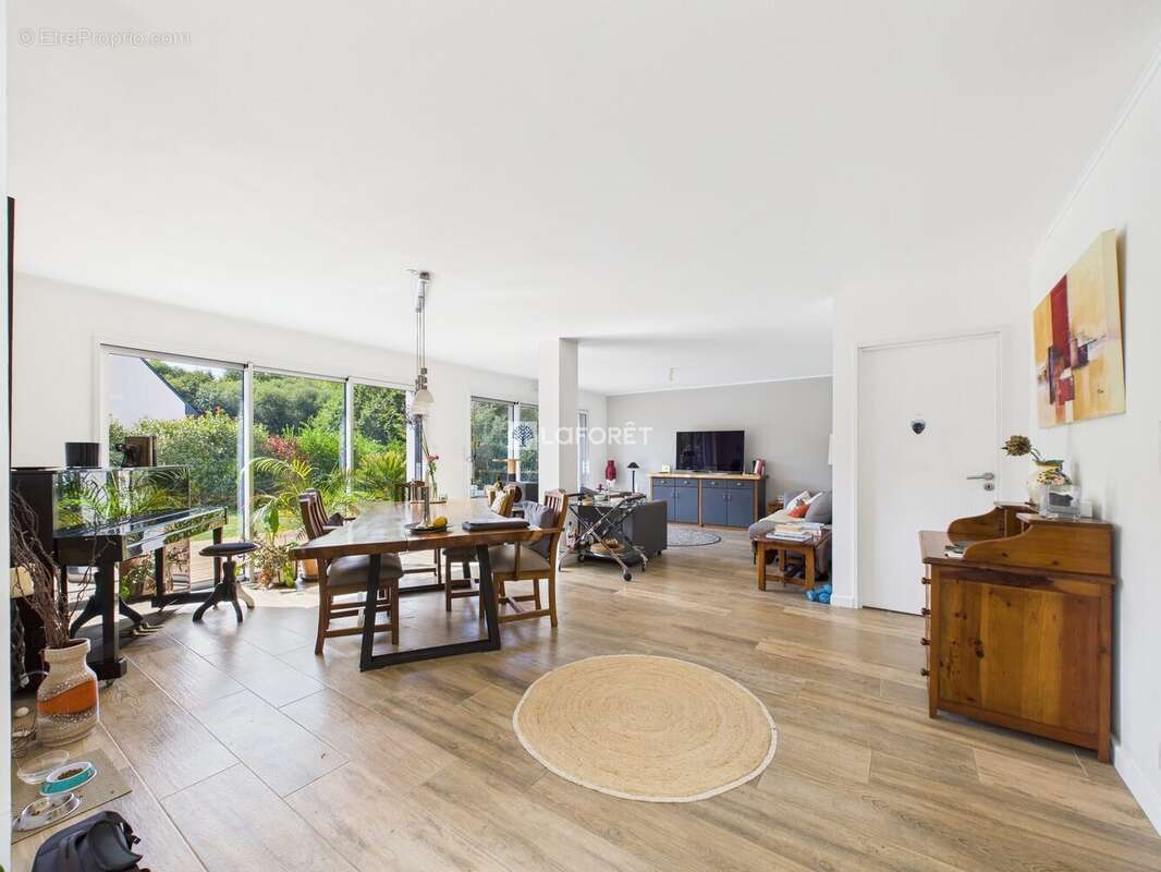 Maison à ERGUE-GABERIC