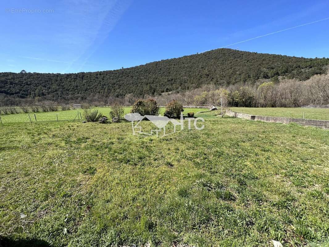 Maison à SAINT-PAUL-LE-JEUNE