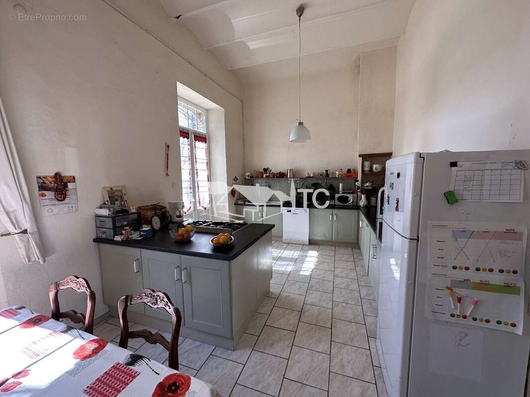 Maison à SAINT-PAUL-LE-JEUNE