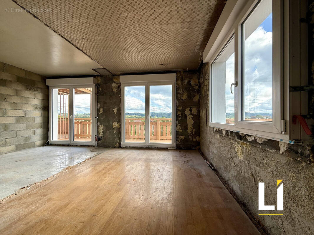 Appartement à LE RUSSEY