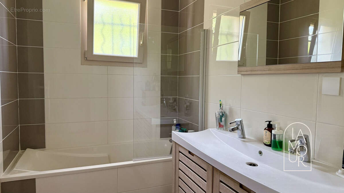 Maison à NEUILLY-LES-DIJON