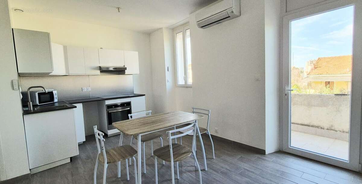 Appartement à MARSEILLE-14E