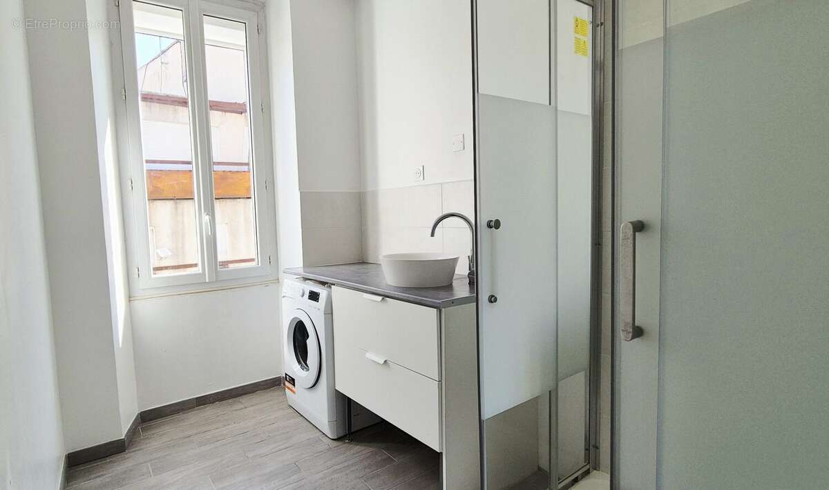 Appartement à MARSEILLE-14E