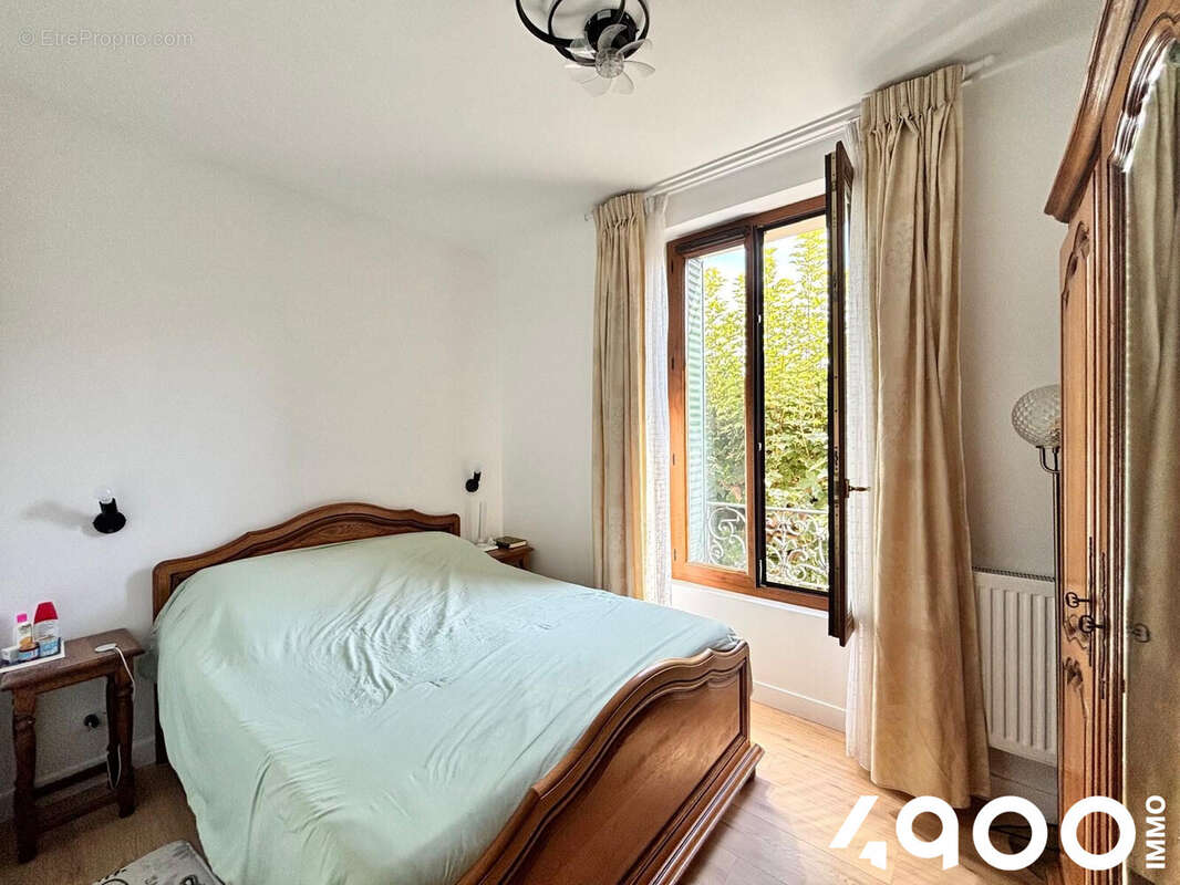 Appartement à CORBEIL-ESSONNES