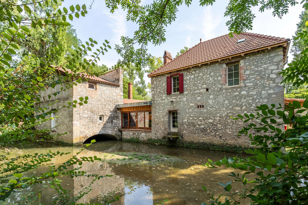 Maison à PENNE-D&#039;AGENAIS
