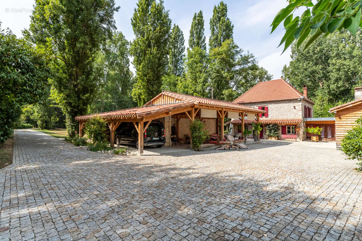 Maison à PENNE-D&#039;AGENAIS