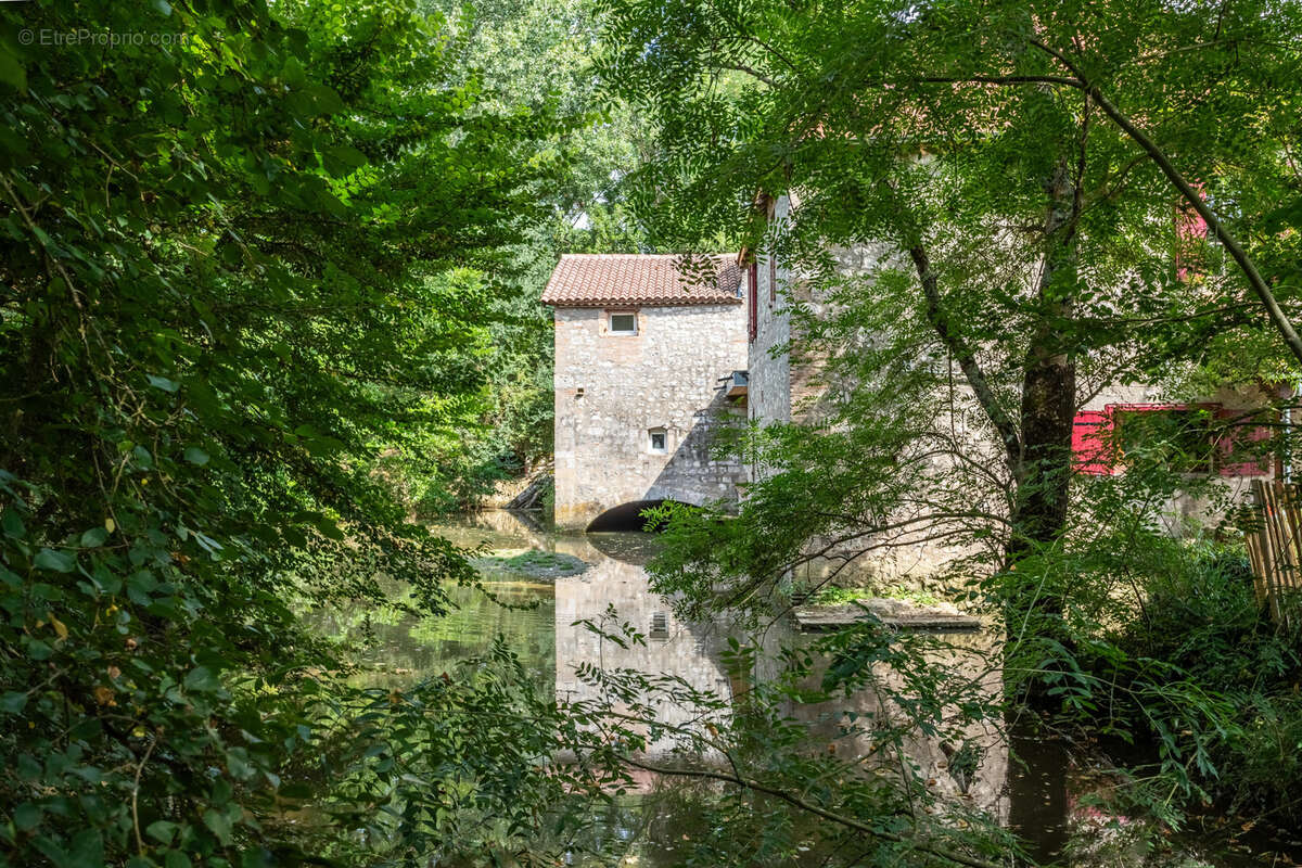Maison à PENNE-D&#039;AGENAIS