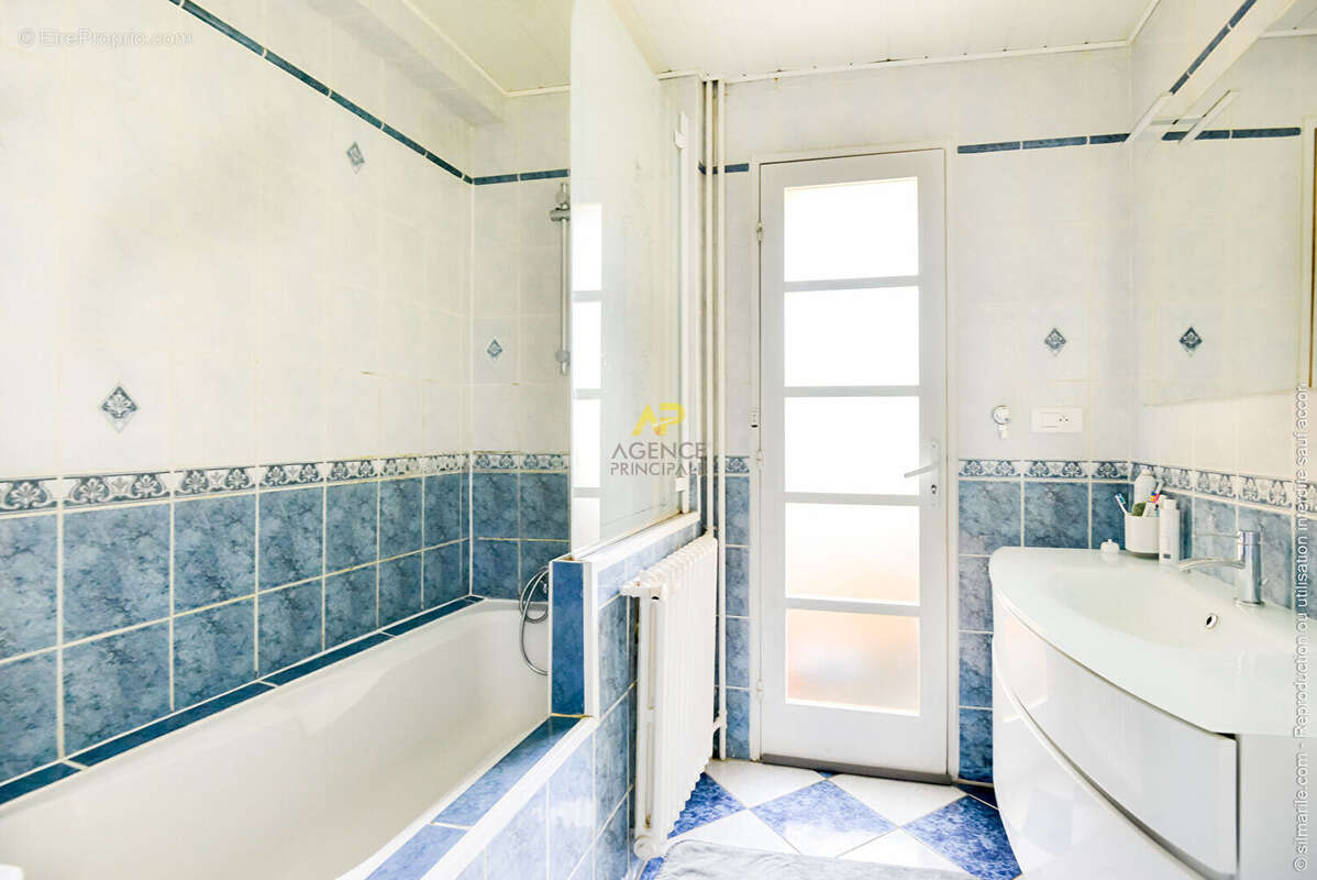 Appartement à LA FRETTE-SUR-SEINE