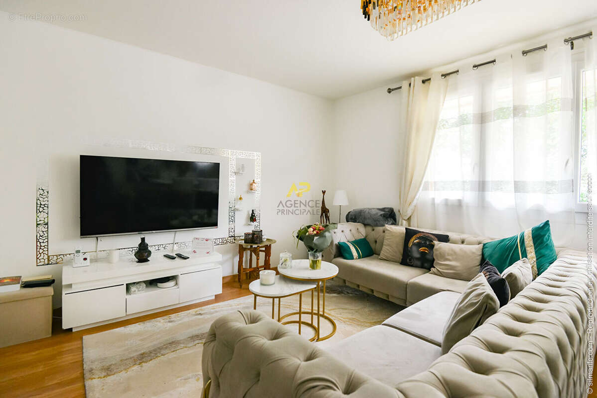 Appartement à LA FRETTE-SUR-SEINE