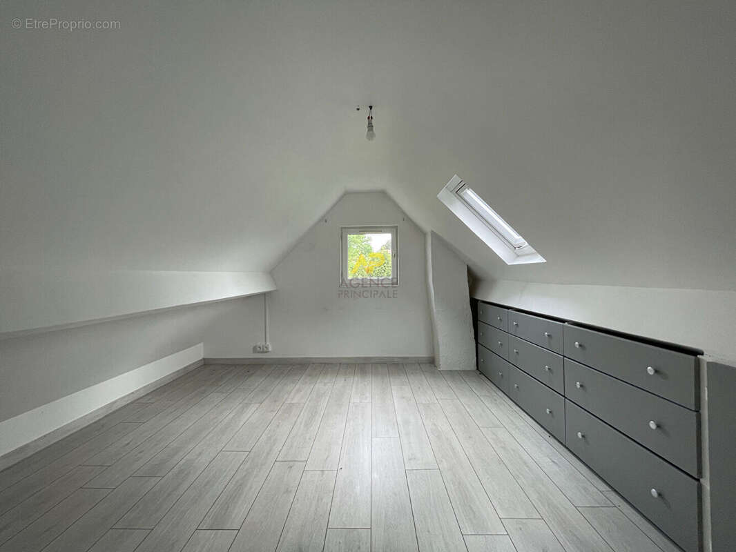 Maison à LA FRETTE-SUR-SEINE