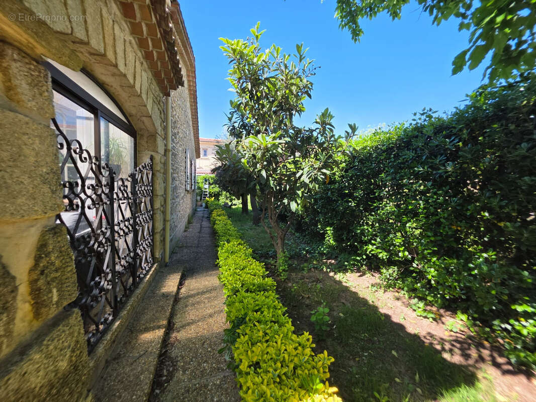Maison à CASTELNAU-LE-LEZ