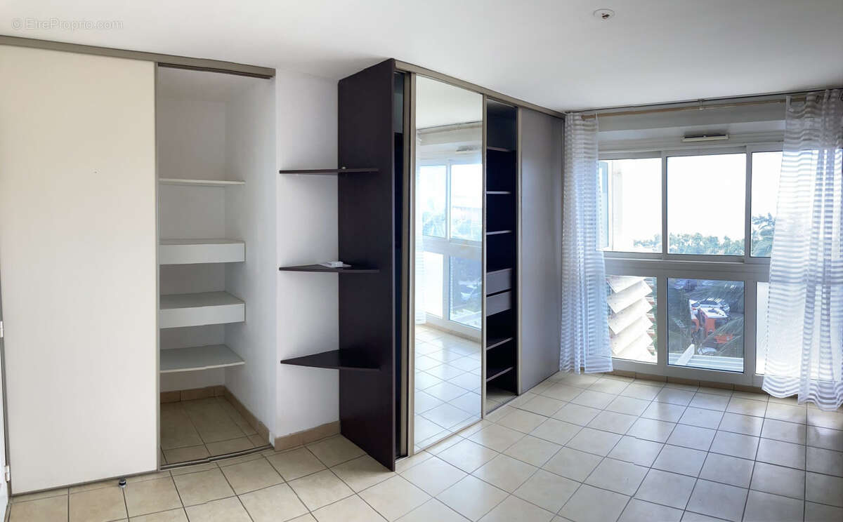 Appartement à SAINT-DENIS