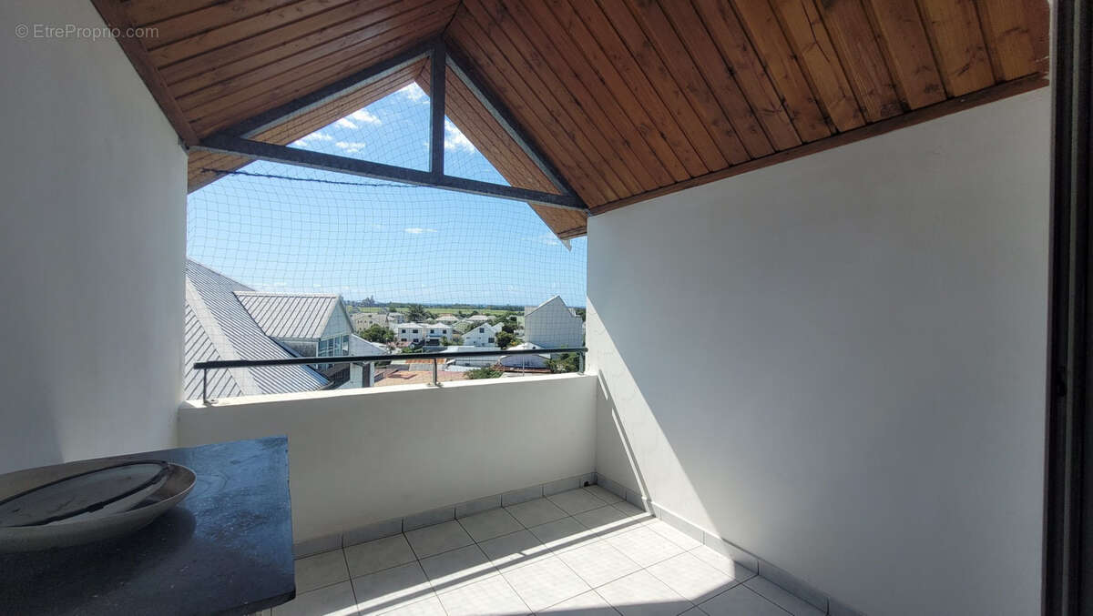 Appartement à SAINTE-SUZANNE