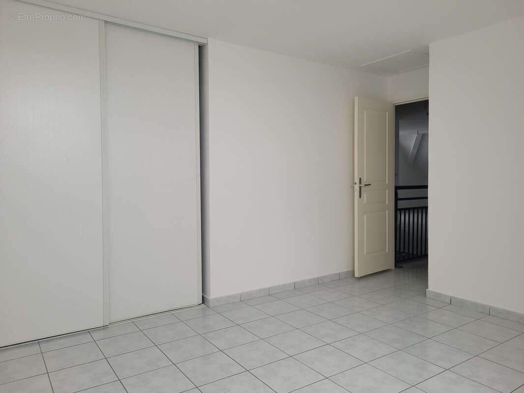 Appartement à SAINTE-SUZANNE