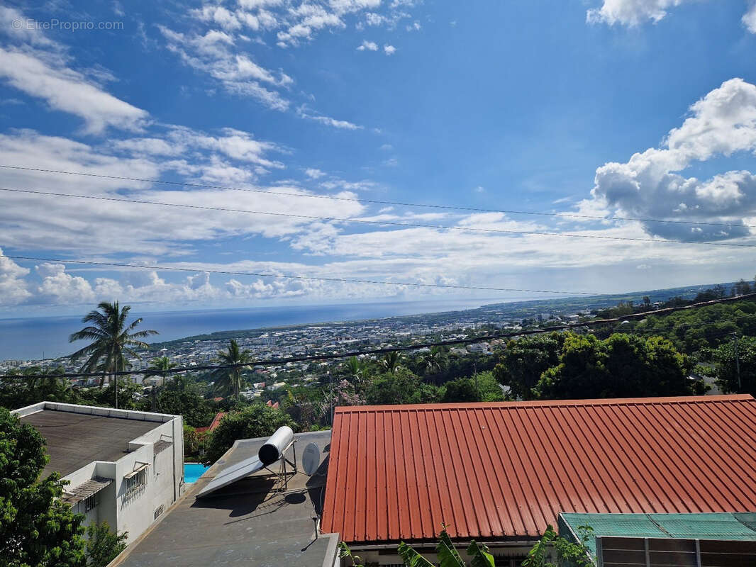 Maison à SAINT-DENIS