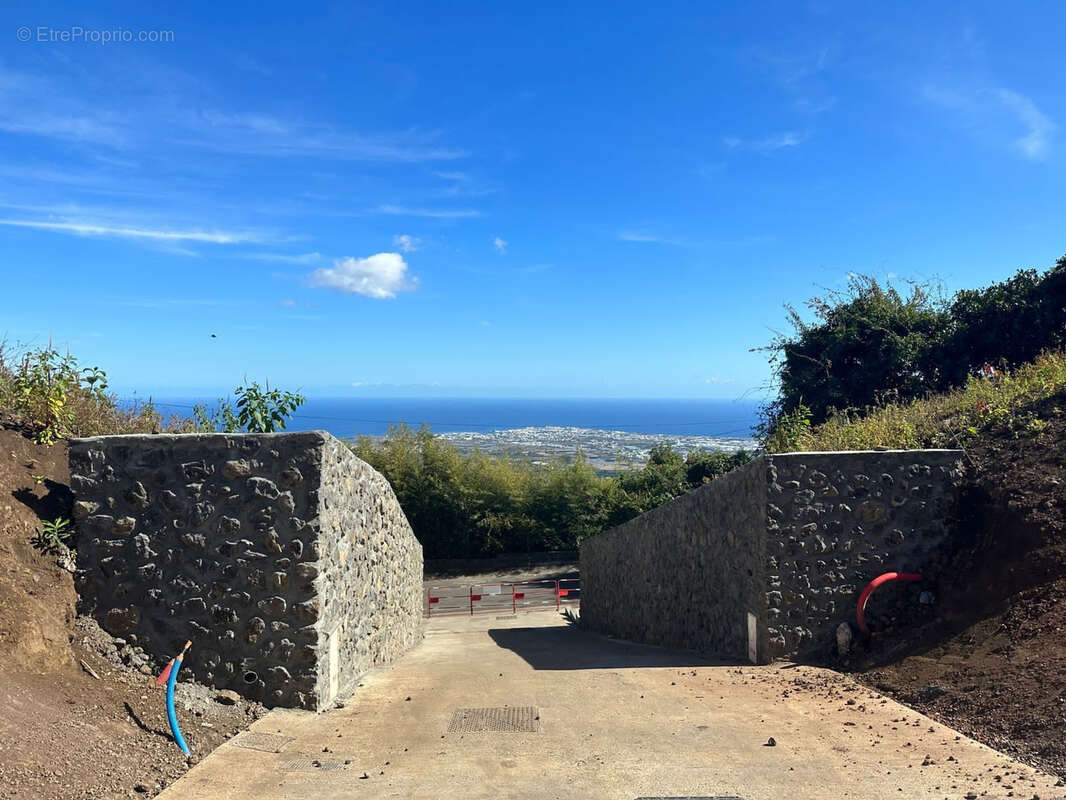 Terrain à SAINT-PAUL