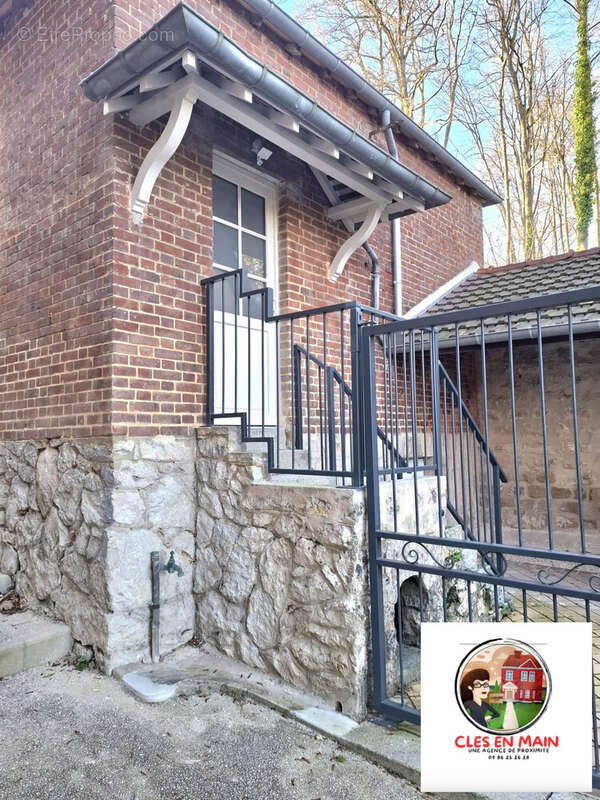 Appartement à PRESLES